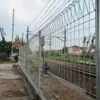 KH Sholeh Iskandar, Kecamatan Tanah Sareal, Kota Bogor, yang telah rampung dipasang. Foto: Sekar Andini