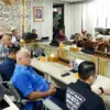 Dengar pendapat Komisi I DPRD Jawa Barat terkait usulan pergantian nama Provinsi Jawa Barat, Kamis (2/7). (son