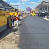 Suasana Penertiban lapak PKL dan perbaikan jalan