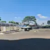 Aktibitas di area Masjid Agung Kabupaten Tasikmalaya