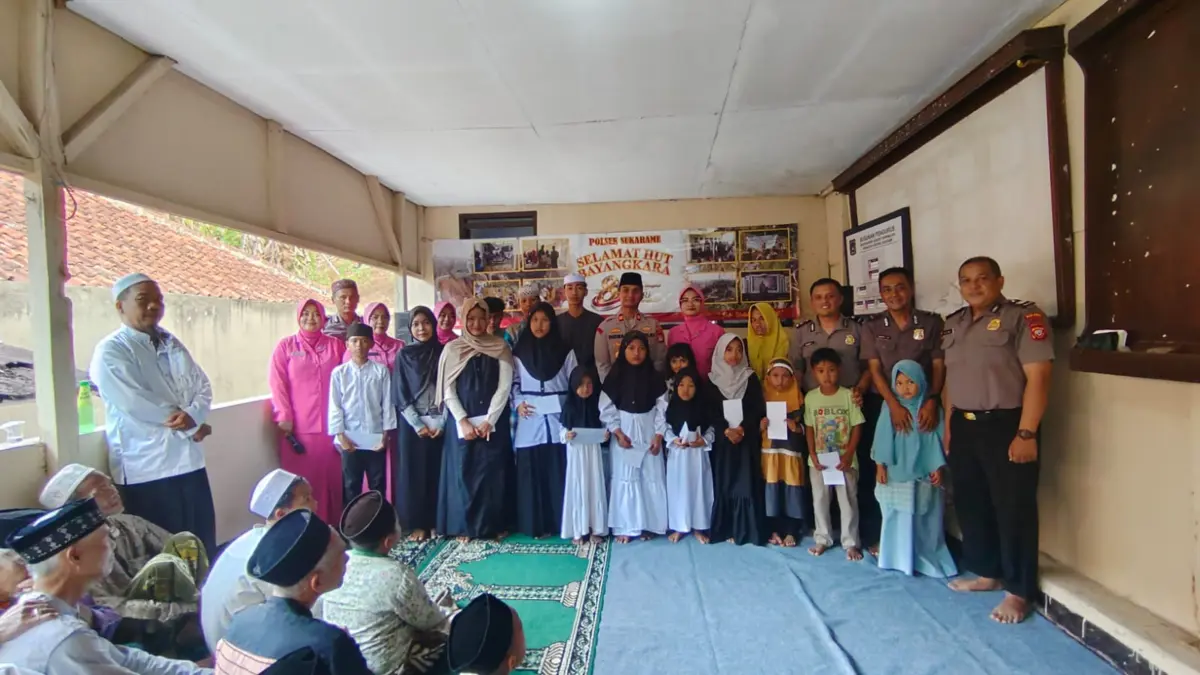 Polsek Sukarame adakan pemberian santuanan dan doa bersama