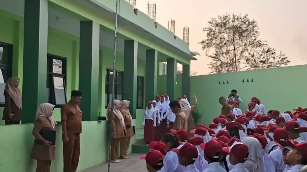 MPLS SDN Bojong Asih 02 Berjalan Lancar, Hanya 22 Murid Baru Ikuti Hari Pertama Sekolah MPLS SDN Bojong Asih 02 Berjalan Lancar, Hanya 22 Murid Baru Ikuti Hari Pertama Sekolah