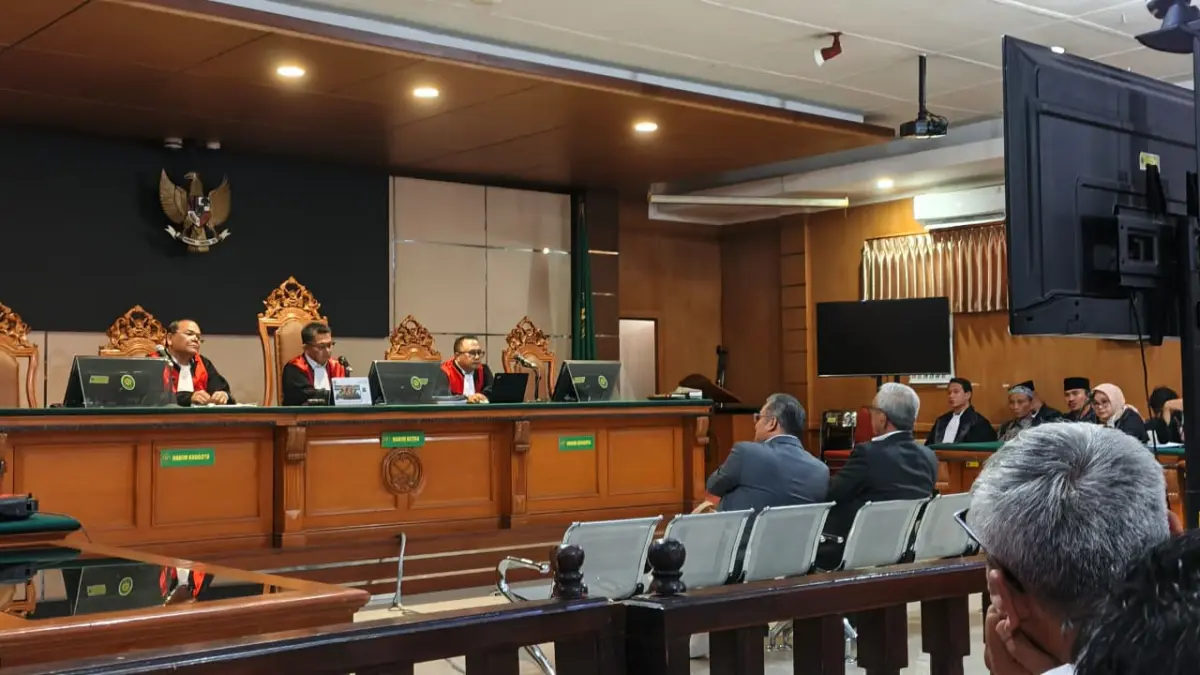 Dihadirkan dalam Sidang Kasus Ijon Proyek Bekasi, Saksi Sebut Tak Ada OTT dan Gratifikasi Belum Tentu Pidana Dihadirkan dalam Sidang Dugaan Korupsi Ijon Proyek Bekasi, Saksi Ahli Sebut Gratifikasi Belum Tentu Pidana