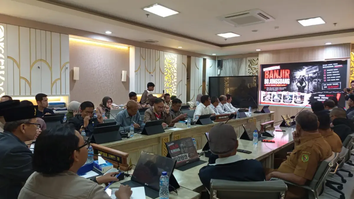 Tuntut Solusi Kongkret Banjir, Warga Bojongsoang Geruduk Komisi IV DPRD Jawa Barat