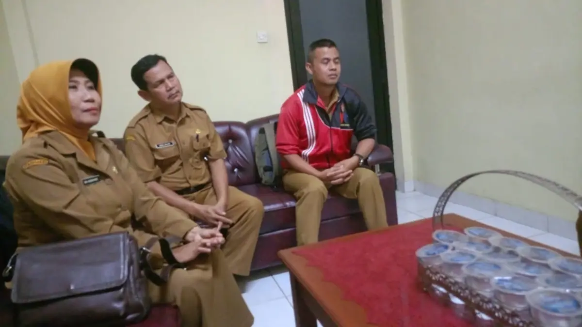 8 Siswa SMPN 1 Pagerageung Dikeluarkan, Disdikbud Kabupaten Tasikmalaya Panggil Kepsek Hingga Guru BK 8 Siswa SMPN 1 Pagerageung Dikeluarkan, Disdikbud Kabupaten Tasikmalaya Panggil Kepsek Hingga Guru BK