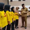 132 Buruh Pabrik Rokok di Kota Banjar Terima DBHCHT, Total Rp562,8 Juta