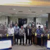 Dukung Swasembada Pangan, Kabaharkam Polri Lakukan Gerakan Tanam Jagung Serentak di Indramayu Dukung Swasembada Pangan, Kabaharkam Polri Lakukan Gerakan Tanam Jagung Serentak di Indramayu