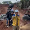 Wali Kota Bogor Dedie A. Rachim saat berada di lokasi Pengolahan Sampah menjadi Energi Listrik (PSEL) Bogor Ra