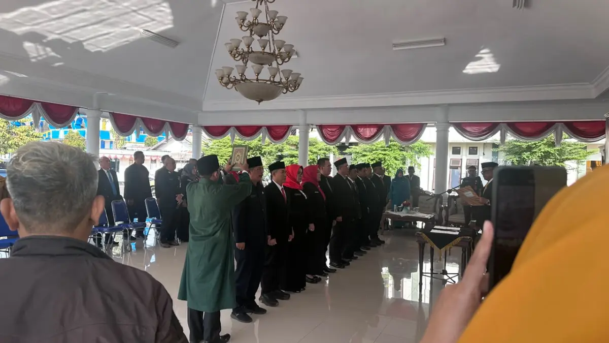 Wali Kota Banjar Lantik 11 Pejabat, Ingatkan Tiga Dimensi Waktu bagi ASN pejabat