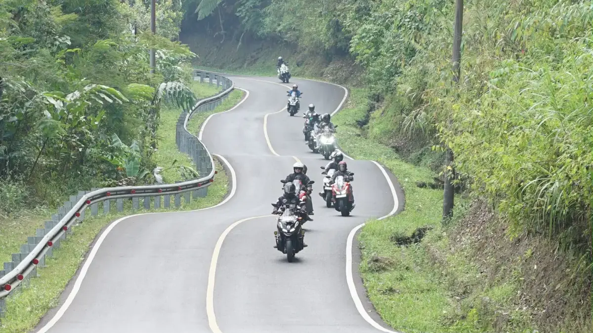 Honda ADV Indonesia Cimahi Chapter Pererat Brotherhood Melalui Extra Ride Part 2