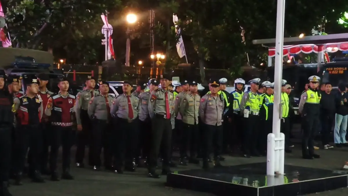 Polrestabes Bandung siagakan ratusan personel untuk patroli secara berkala. Foto. Istimewa.