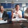 Tim kuasa hukum Wakil Gubernur Jabar, Erwan Setiawan, Jandri Ginting (tengah) saat ditemui beberapa waktu lalu