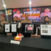 Konferensi pers di Mapolresta Bogor Kota, Senin (27/7/2026) terkait kasus pembuangan bayi perempuan di dalam