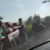 Pikap Terjun ke Kebun Teh di Taraju, Pengemudi Sempat Ngamuk dan Dikira Begal