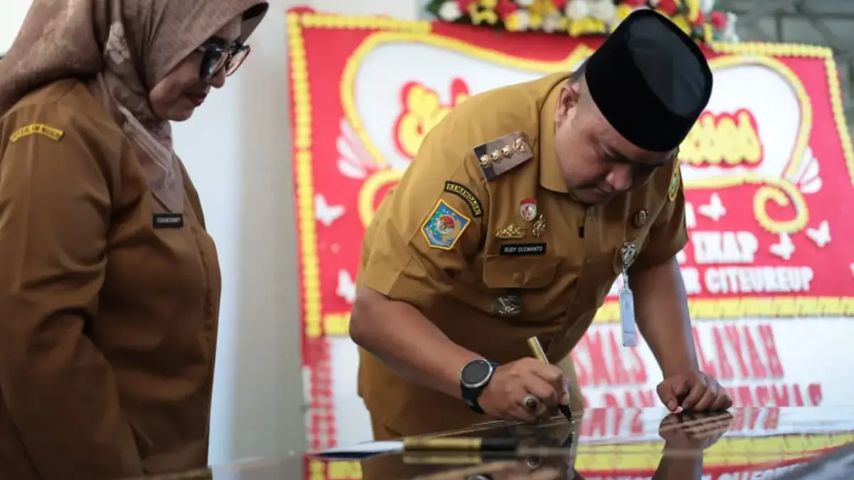 Bupati Bogor Resmikan Puskesmas Mangkuluhur Cituereup 
