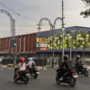 9 Pohon Pinggir Jalan Ditumbangkan Demi Lapangan Padel Baru di Cihapit, Pemkot Bandung Kecolongan?