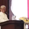 Bupati Cecep berpidato saat Rapat Paripurna HUT Tasikmalaya