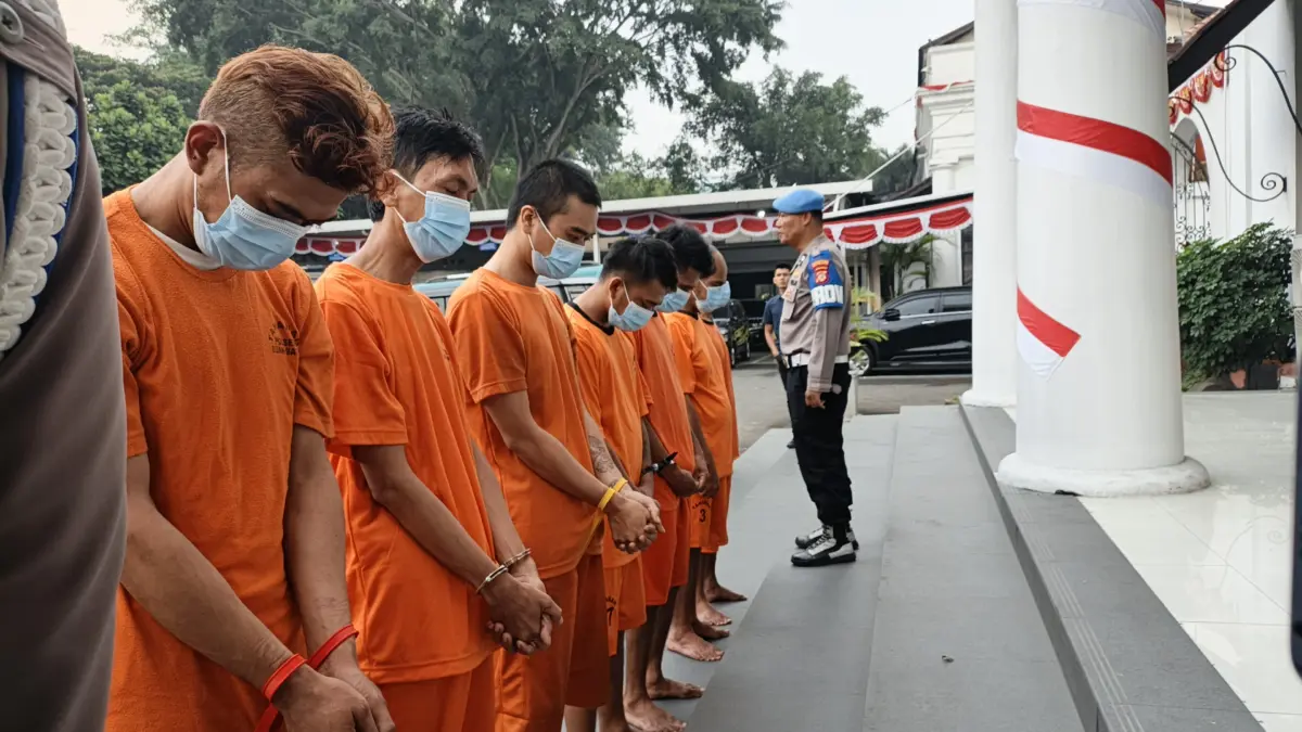 Dok. Polrestabes Bandung ungkap kasus curanmor, 7 orang pelaku berhasil diamankan. Selasa,(4/8). Foto. Sandi N