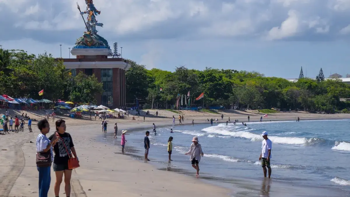 734 Ribu Wisatawan China Berlibur di Indonesia, Peluang Tingkatkan Sektor Pariwisata
