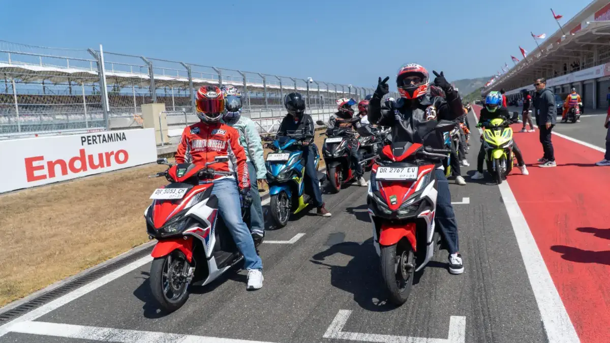 Bikers Honda Vario Jawa Barat Rasakan Sensasi Track Day di Sirkuit Mandalika Vario Mandalika