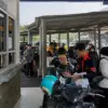 Ilustrasi pembayaran pajak kendaraan bermotor. (Son)