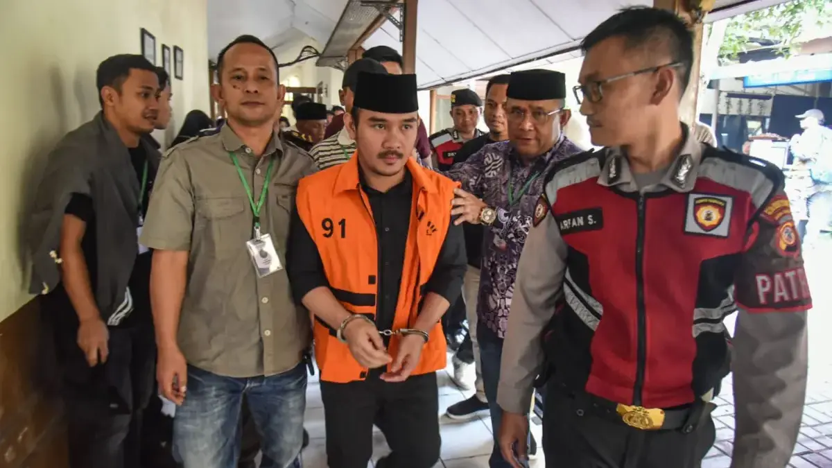 Dituntut 7 Tahun Penjara dalam Kasus Ijon Proyek Bekasi, Ade Kunang: Akal-akalan Jaksa!