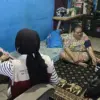 Mahasiswa 08 KKN Universitas Bhakti Kencana Laksanakan Pemeriksaan Kesehatan Gratis untuk Warga Desa Lamajang
