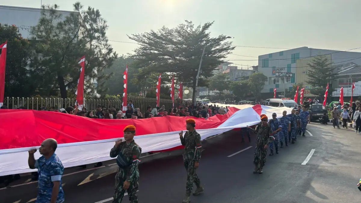 Bawa Lima Bendera 500 Meter, Kirab Merah Putih ke-11 di Kota Bogor Sukses Digelar