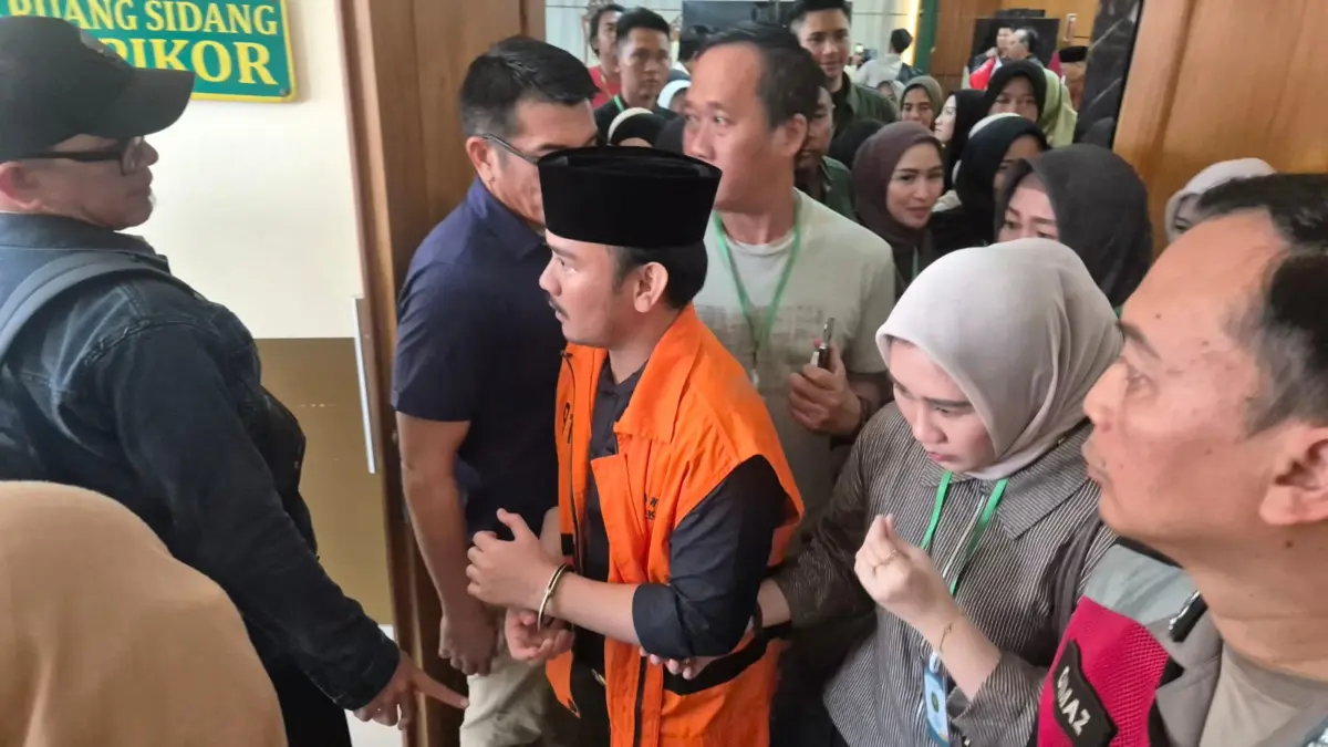 9 Akademisi Kirim Amicus Brief, Mahrus Ali Pertanyakan Konstruksi OTT Ade Kuswara Ade Kuswara Kunang