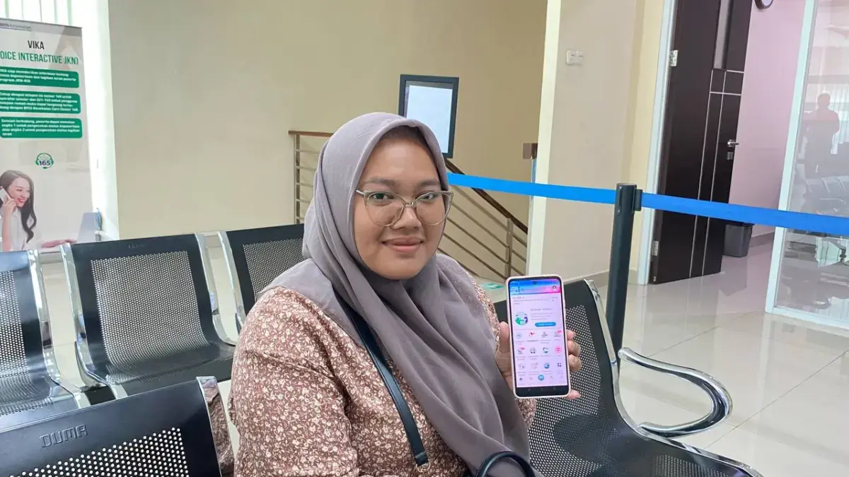 Dari Bekasi ke Cisaga, JKN Tetap Setia Dampingi Siti Fatimah Siti Fatimah (23) merupakan warga asal Bekasi yang sekarang menetap di Cisaga, Siti telah menjadi peserta Jami