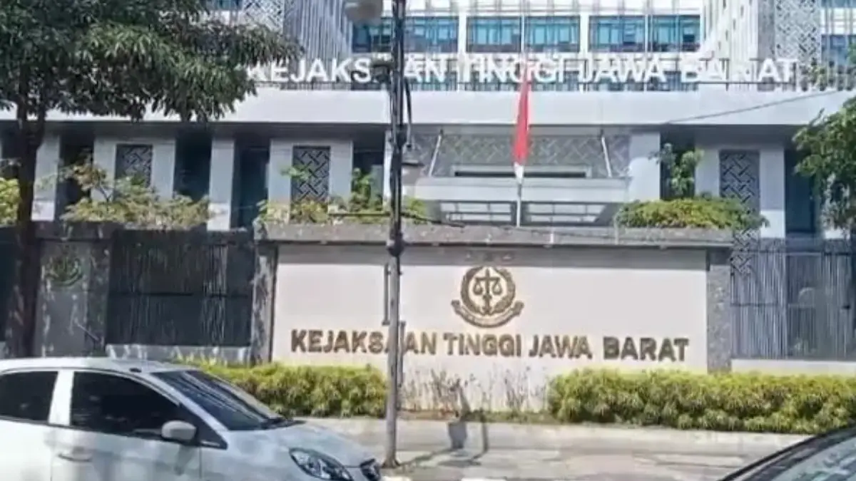 Kasus dugaan korupsi senilai Rp39 miliar Perumdam Tirta Darma Ayu Kabupaten Indramayu terus didorong agar dise