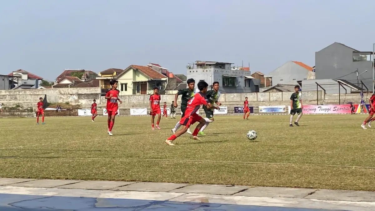 Liga Internasional 2026, PSSI Cimahi Targetkan Empat Negara Asia Tenggara Peserta Piala Soeratin saat Bertanding di Lapang Rajawali Kota Cimahi (mong)Peserta Piala Soeratin saat Bertan