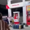 Viral Ibu Muda Ngamuk di SPBU Cipatujah, Polisi Ungkap Fakta di Balik Antrean Jeriken BBM