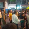 Wali Kota Cimahi, Ngatiyana saat Turun Tangan Berantas Miras di Leuwigajah Cimahi Selatan (mong)