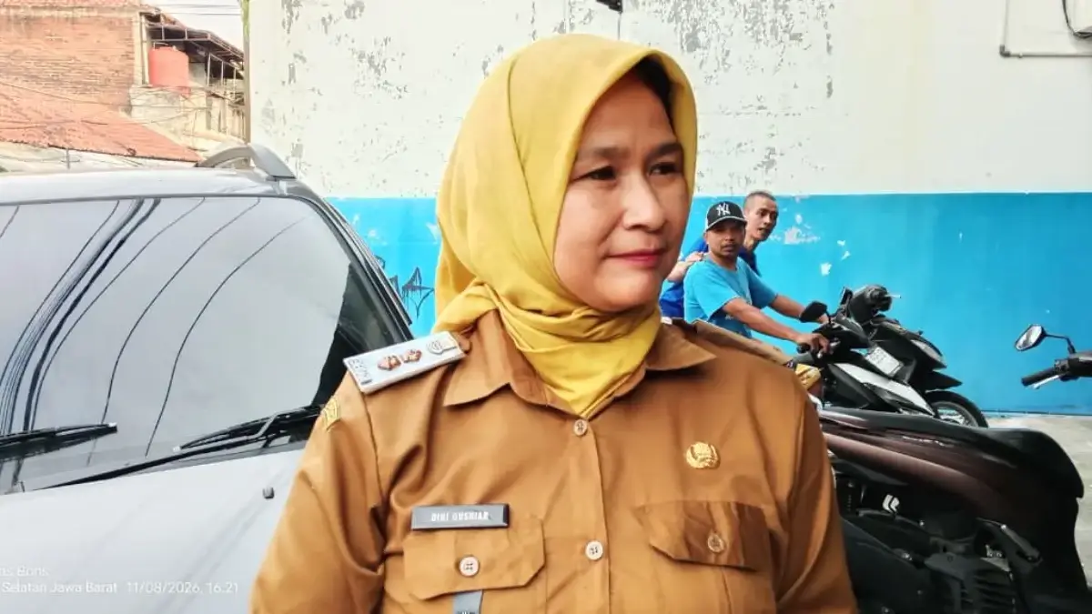 Lurah Leuwigajah Cimahi Buka Suara Soal Penjualan Miras Berkedok Warung yang Diduga Kerap Bocor Informasi Lurah Leuwigajah Cimahi Buka Suara Soal Penjualan Miras Berkedok Warung yang Diduga Kerap Bocor Informasi
