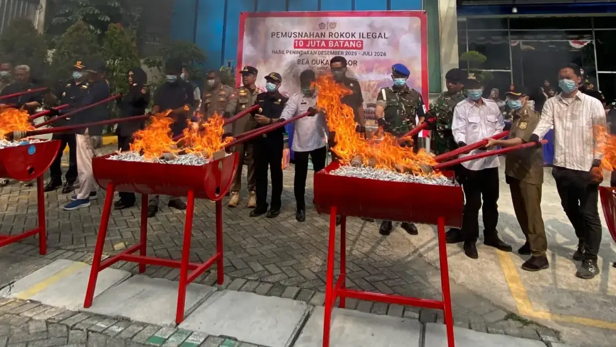 Bea Cukai Bogor Musnahkan 10 Juta Rokok Ilegal, Rugikan Negara hingga Rp7,64 Miliar Bea Cukai Bogor Musnahkan 10 Juta Rokok Ilegal, Rugikan Negara hingga Rp7,64 Miliar