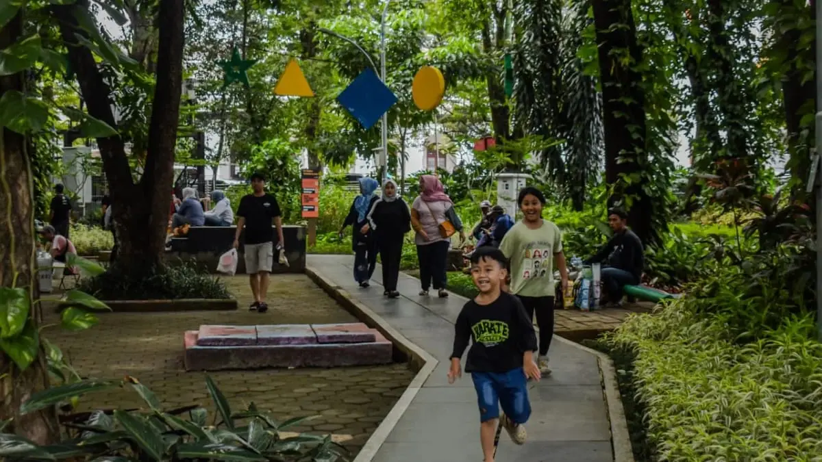 Pohon Bukan Sekadar Hiasan, Arah Pembangunan Kota Bandung Disorot ilustrasi RTH Kota Bandung saat ini baru sentuh angka 12,8 persen, jauh dari kata ideal sebanyak 30 persen. (D