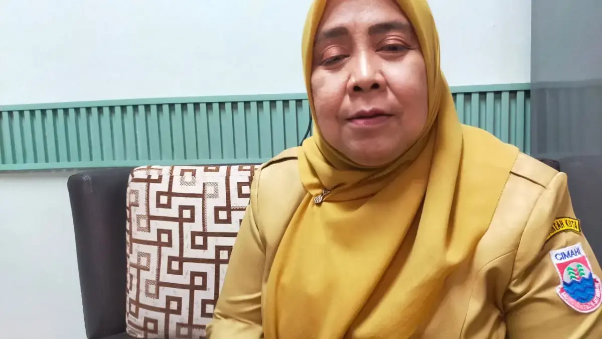 Program Sapu Jagat, Cara DLH Cimahi Dorong ASN Peduli dan Turun ke Tengah Warga Program Sapu Jagat, Cara DLH Cimahi Dorong ASN Peduli dan Turun ke Tengah Warga