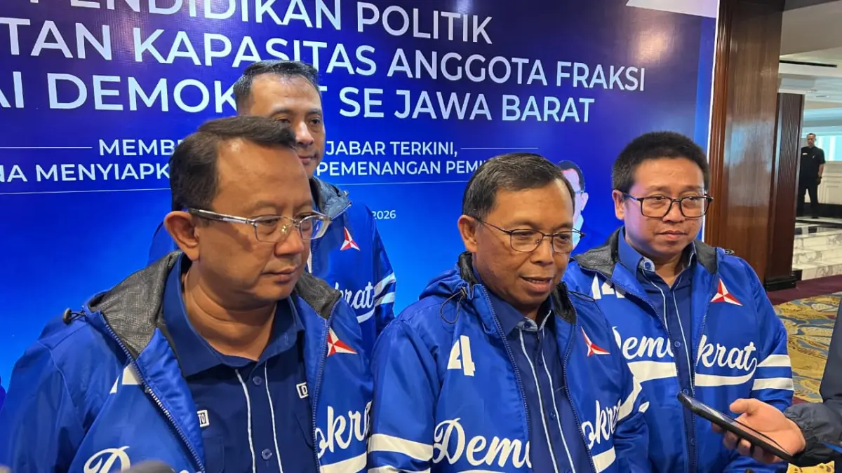 Gelar Dikpol di Bandung, Sekjen Demokrat Dorong Peningkatan Kapasitas dan Soliditas Kader Sekjen Partai Demokrat, Herman Khaeron, saat menghadiri pendidikan politik (Dikpol) anggota DPRD Kabupaten, Ko