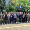 Wyndham Casablanca Jakarta bersama jajaran civitas Politeknik Pariwisata (Poltekpar) NHI Bandung berfoto bersa
