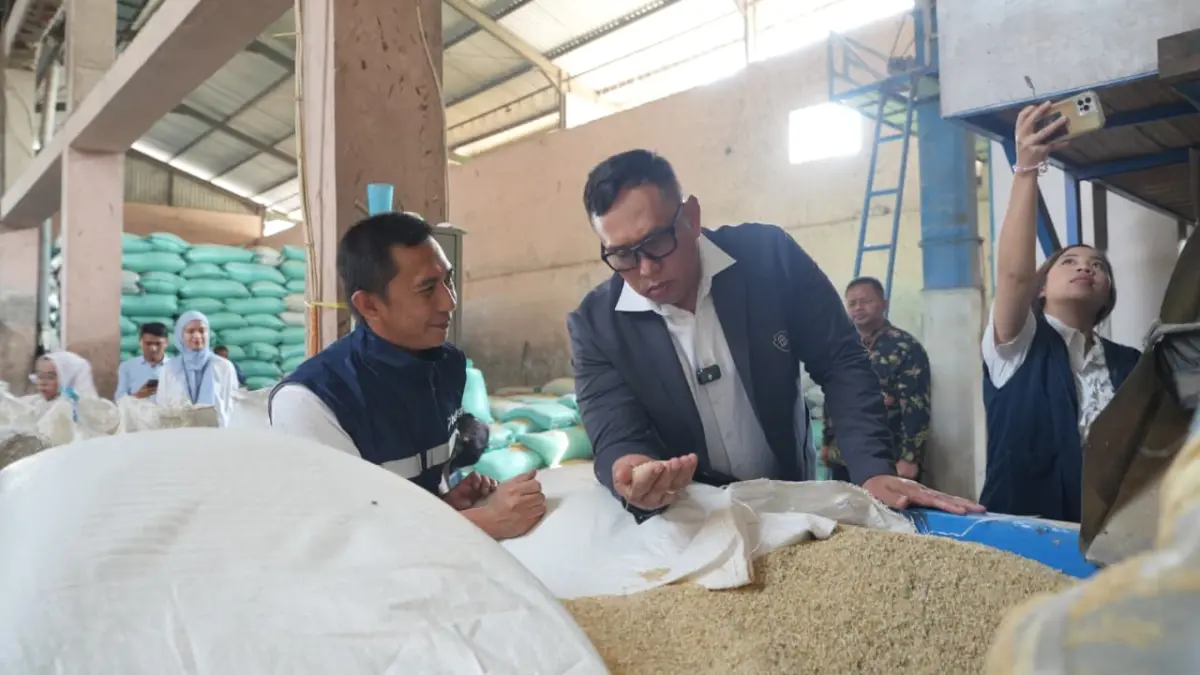 BULOG Ajak Pengusaha Penggilingan Padi Jaga Kualitas Beras Demi Ketahanan Pangan Nasional beras Bulog