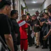 Update Kasus Taufik Hidayat, Polda Jabar serahkan Tersangka dan Barang Bukti ke Kejaksaan 