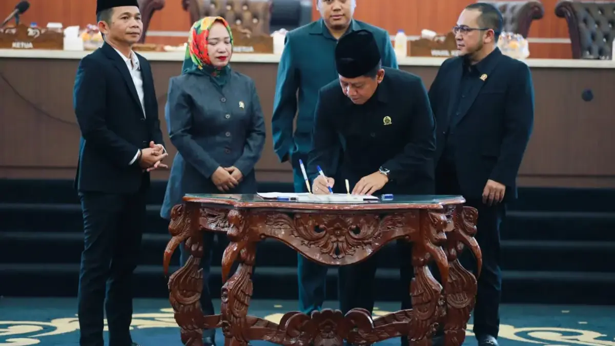 Jaga Keberlangsungan Pembangunan, Bupati dan DPRD Purwakarta Sahkan Raperda Perubahan APBD 2026 Jaga Keberlangsungan Pembangunan, Bupati dan DPRD Purwakarta Sahkan Raperda Perubahan APBD 2026