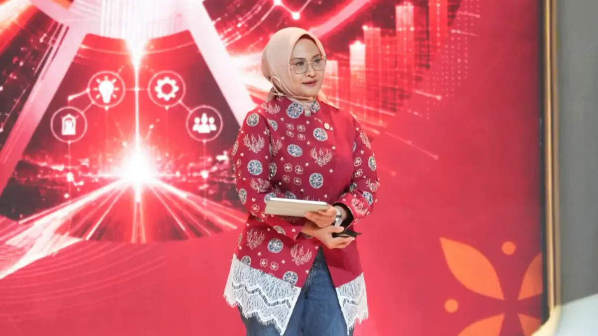 Direktur Utama Telkom Dian Siswarini
