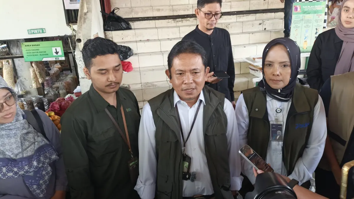 Pastikan Ketersediaan Terjamin, Satgas Pengendalian Harga dan Mutu Beras Sidak Pasar Tradisional di Bandung Sidak pasar
