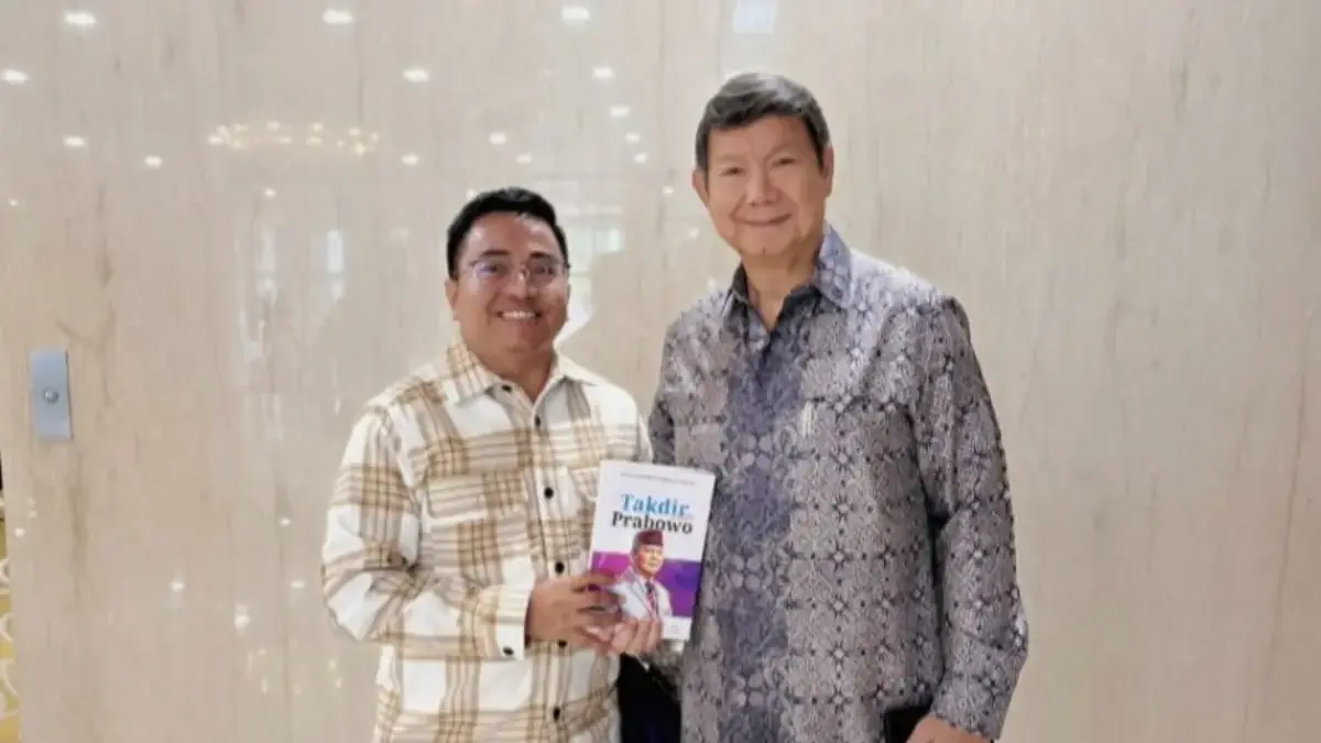 Aktivis Muda KAHMI Hendriyanto Attan Dianugerahi Gelar Kanjeng Raden Haryo dari Keraton Surakarta