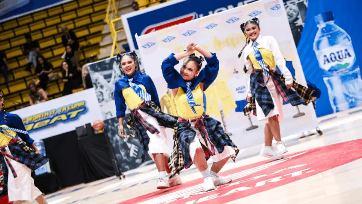 Tiga Cara Generasi Muda Merayakan Kekayaan Indonesia di AQUA DBL Dance Tiga Cara Generasi Muda Merayakan Kekayaan Indonesia di AQUA DBL Dance