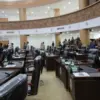 Wacana pergantian Sekretaris Daerah (Sekda) Kabupaten Bandung Barat (KBB) yang dilemparkan memicu ketegangan p