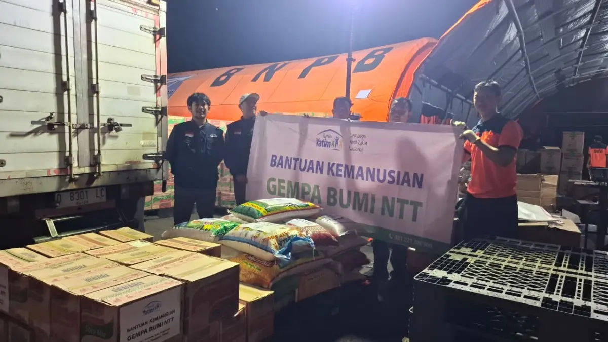 Rumah Yatim Salurkan 2.937 Paket Bantuan untuk 7.000 Pengungsi Bencana di NTT