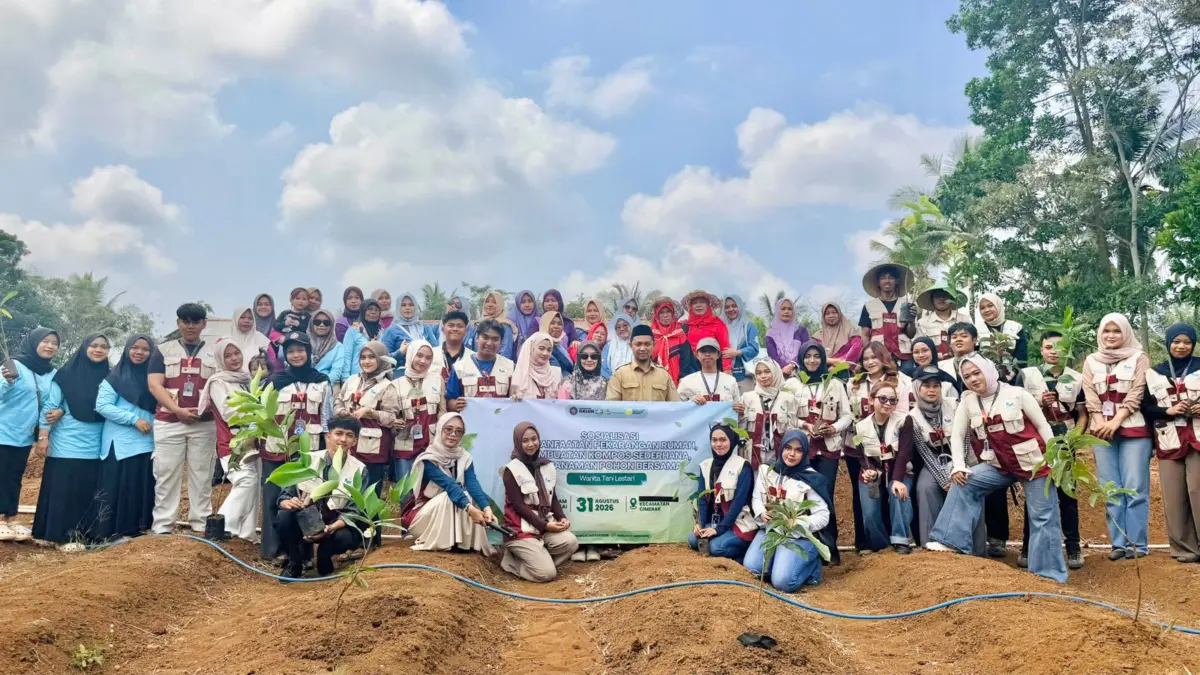 Kelompok mahasiswa Fakultas Pertanian Universitas Galuh (Unigal) yang bertugas di Desa Cimerak, Kecamatan Cime